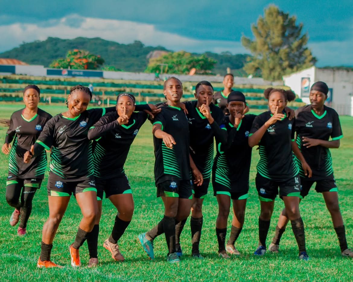 Ceasiaa Queens FC squad in the blue home kit
